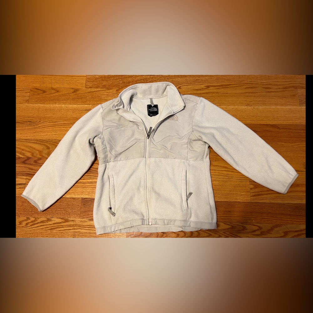 The NorthFace girls Denali Grey Fleece Jacket size Large